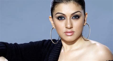 Actress Hansika Motwani’s Private Pictures Leaked Online